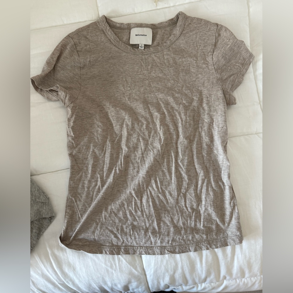 Reformation Women's Oatmeal Heather Short Sleeve Tee